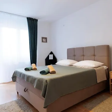 Dominicus * Zára